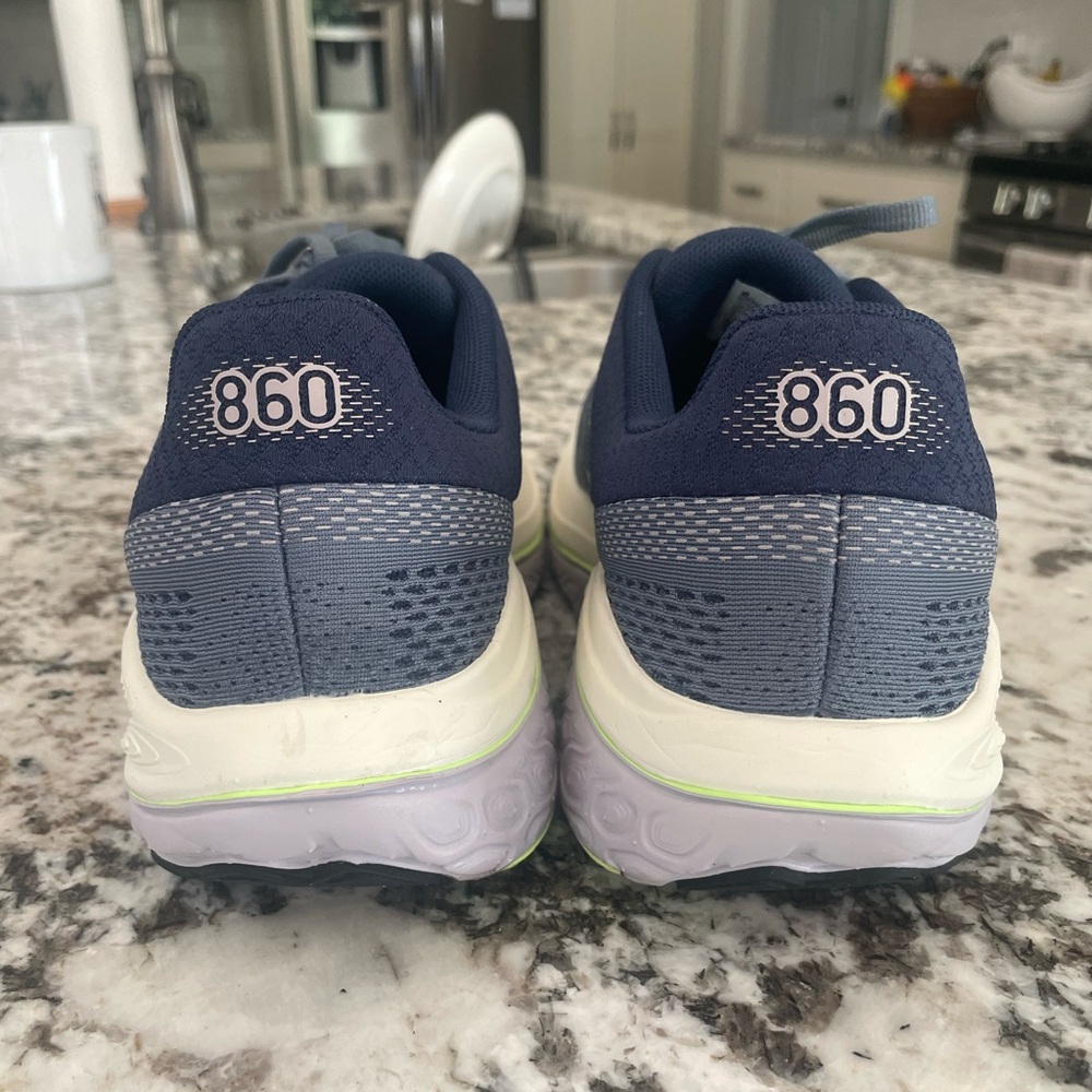 New Balance Fresh Foam 860 - Picture 4 of 7